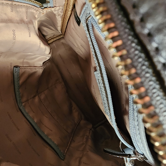 Michael Kors Medium Rhea Backpack - Picture 5 of 7